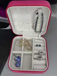 Шкатулка дорожная фуксия для украшений  4