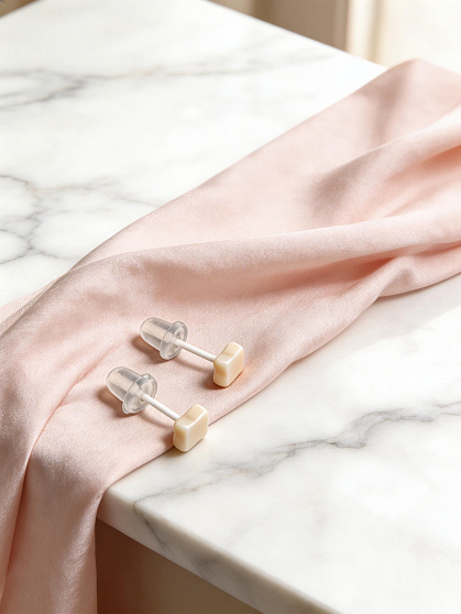 Пусеты Klever розовый керамика