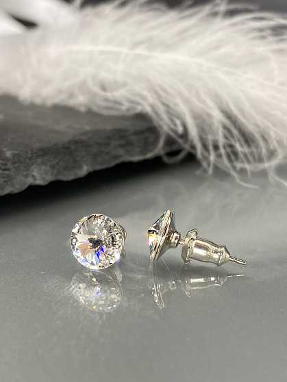 Пусеты 8 mm crystal