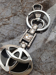 Брелок TOYOTA stone 2