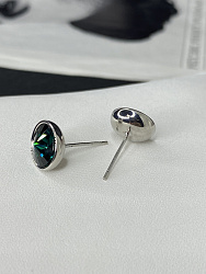 Пусеты KR 10mm emerald 3
