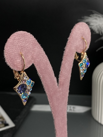 Серьги Rivolo Romb tanzanite mix Au с переливающимся оттенком