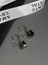 Серьги KR Kora 7mm silver night (крючок) 1