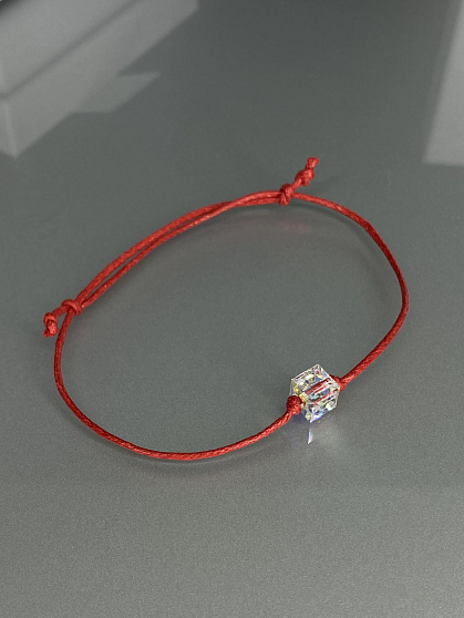 Красная нить Kora AB