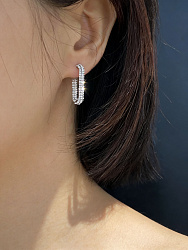 Серьги полукольца strass (мелкие стразы)
